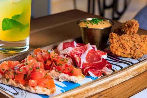 Deelnemer - Beleving - Rotterdam (M1R) - 1nul8 Meent Proeverij van 1nul8 - De Meent uit de Local Taste Beleving Rotterdam 2026-2027